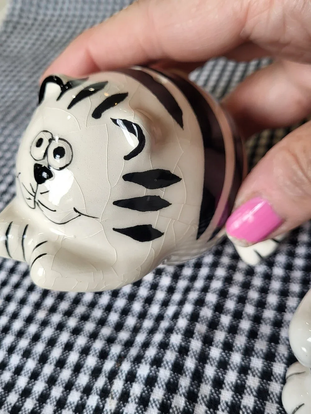 Vintage Pier One Fat Cat Salt and Pepper Shakers Black & White Striped See Pics